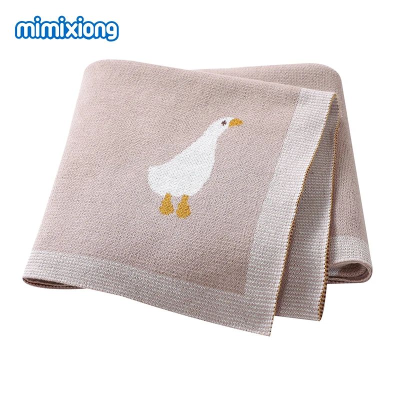 Couverture bébé rose en coton à motif oie
